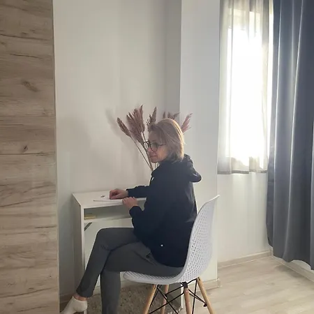 Ferienappartment Casasim 泰基尔吉奥尔